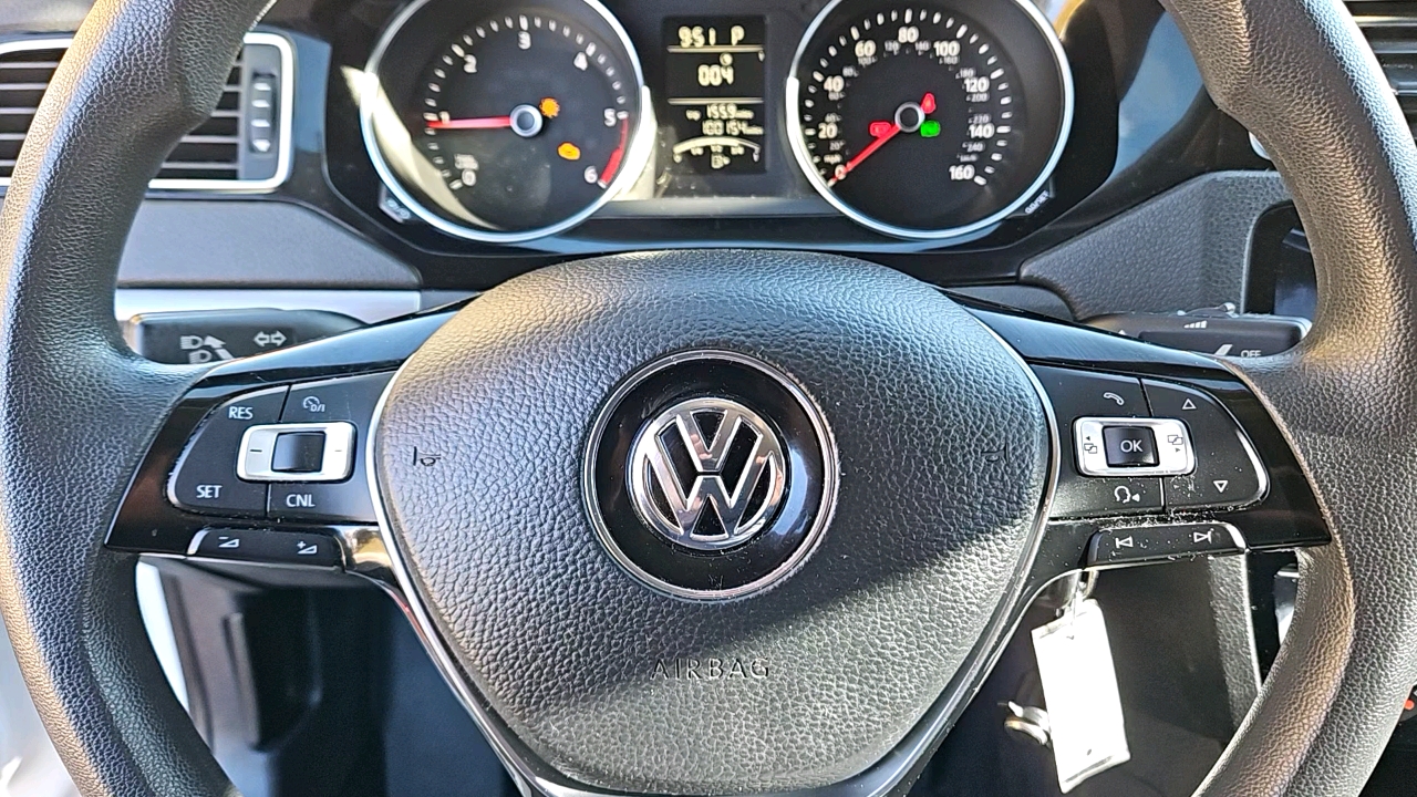 2015 Volkswagen Jetta Sedan 2.0L TDI S 10