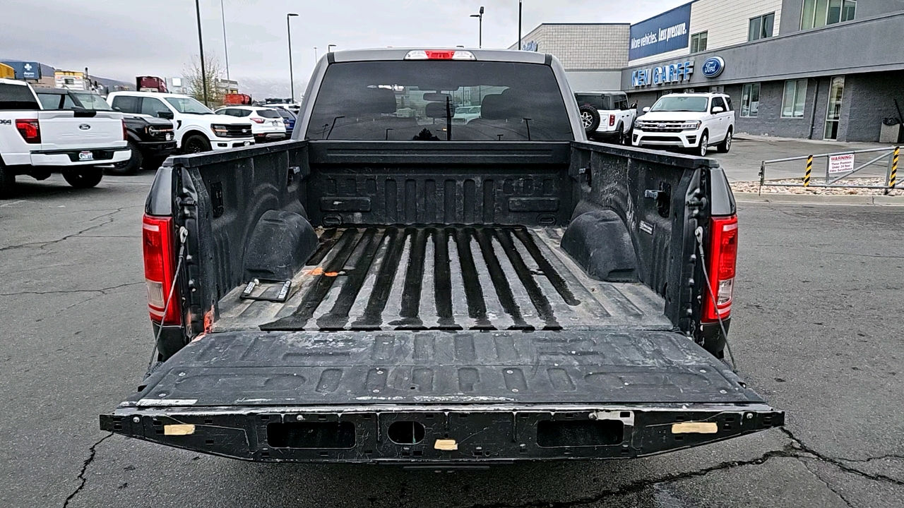 2016 Ford F-150 XLT 23