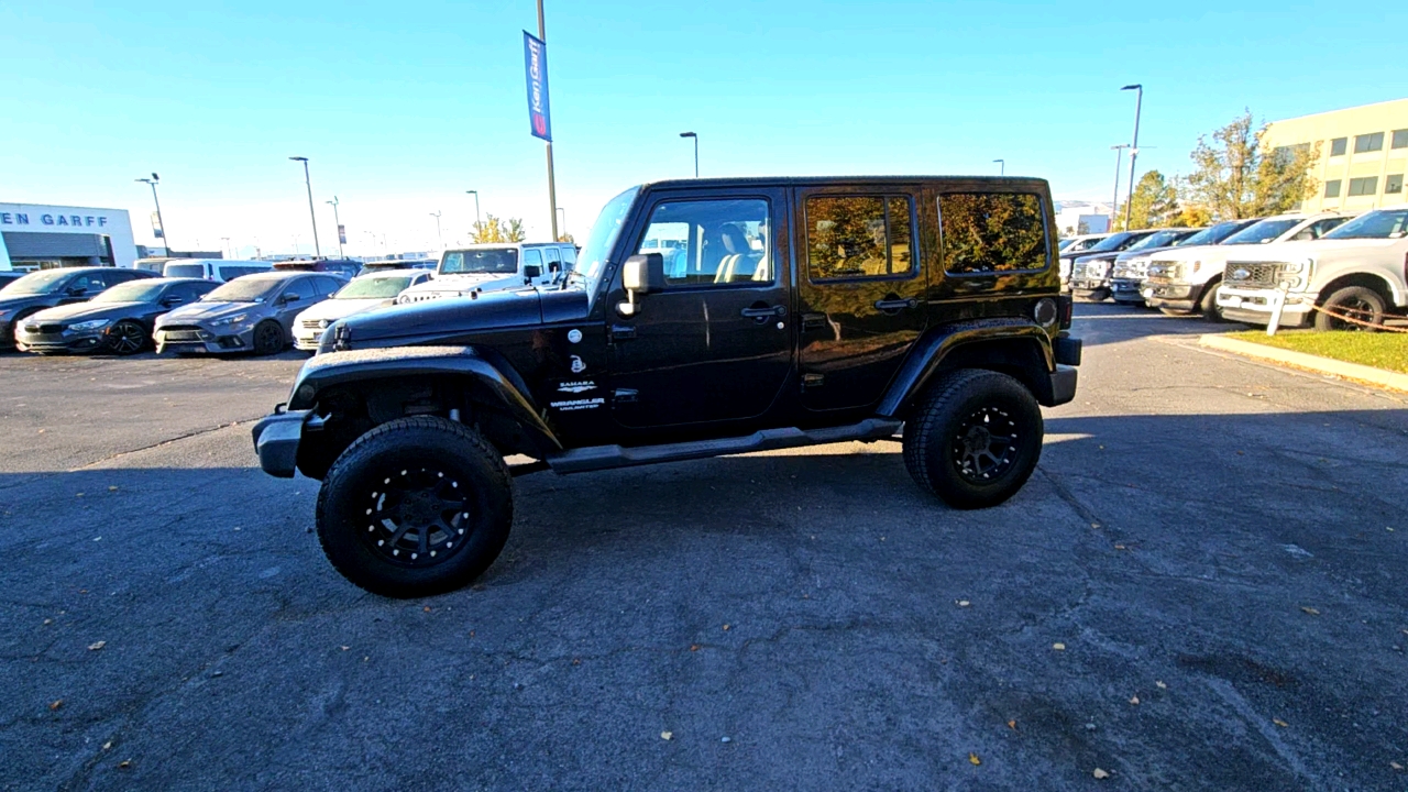 2011 Jeep Wrangler Unlimited Sahara 2