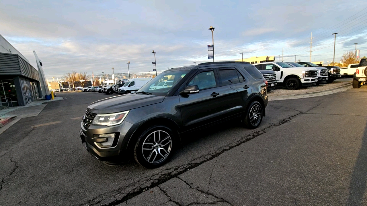 2016 Ford Explorer Sport 2