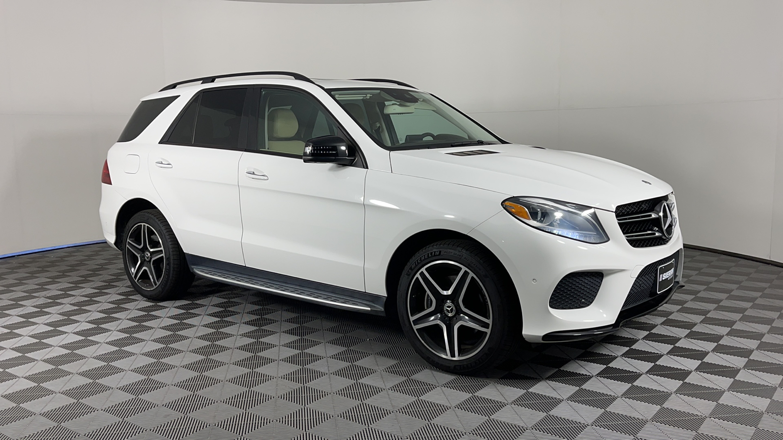 2018 Mercedes-Benz GLE GLE 350 1