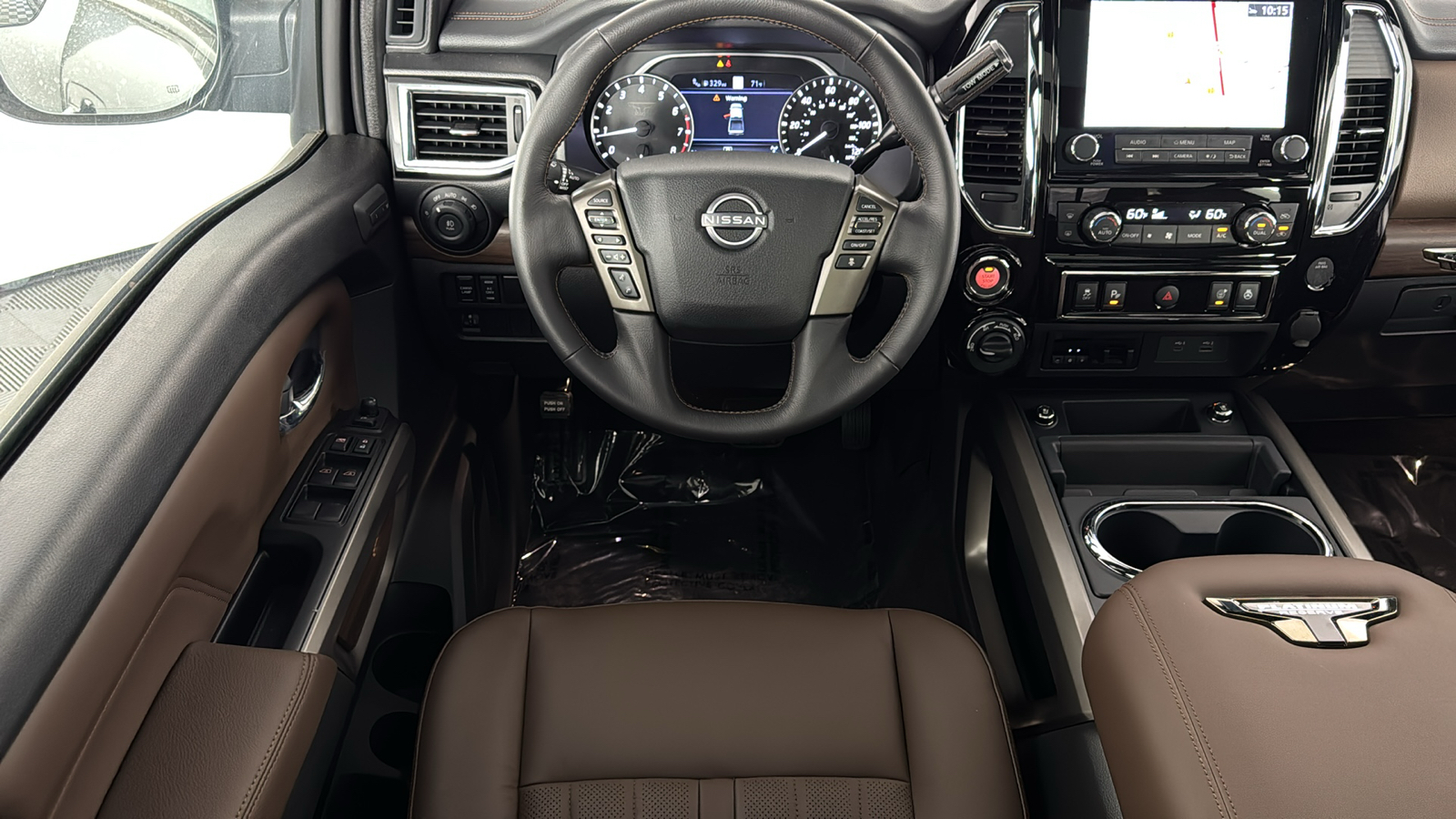 2023 Nissan Titan Platinum Reserve 11