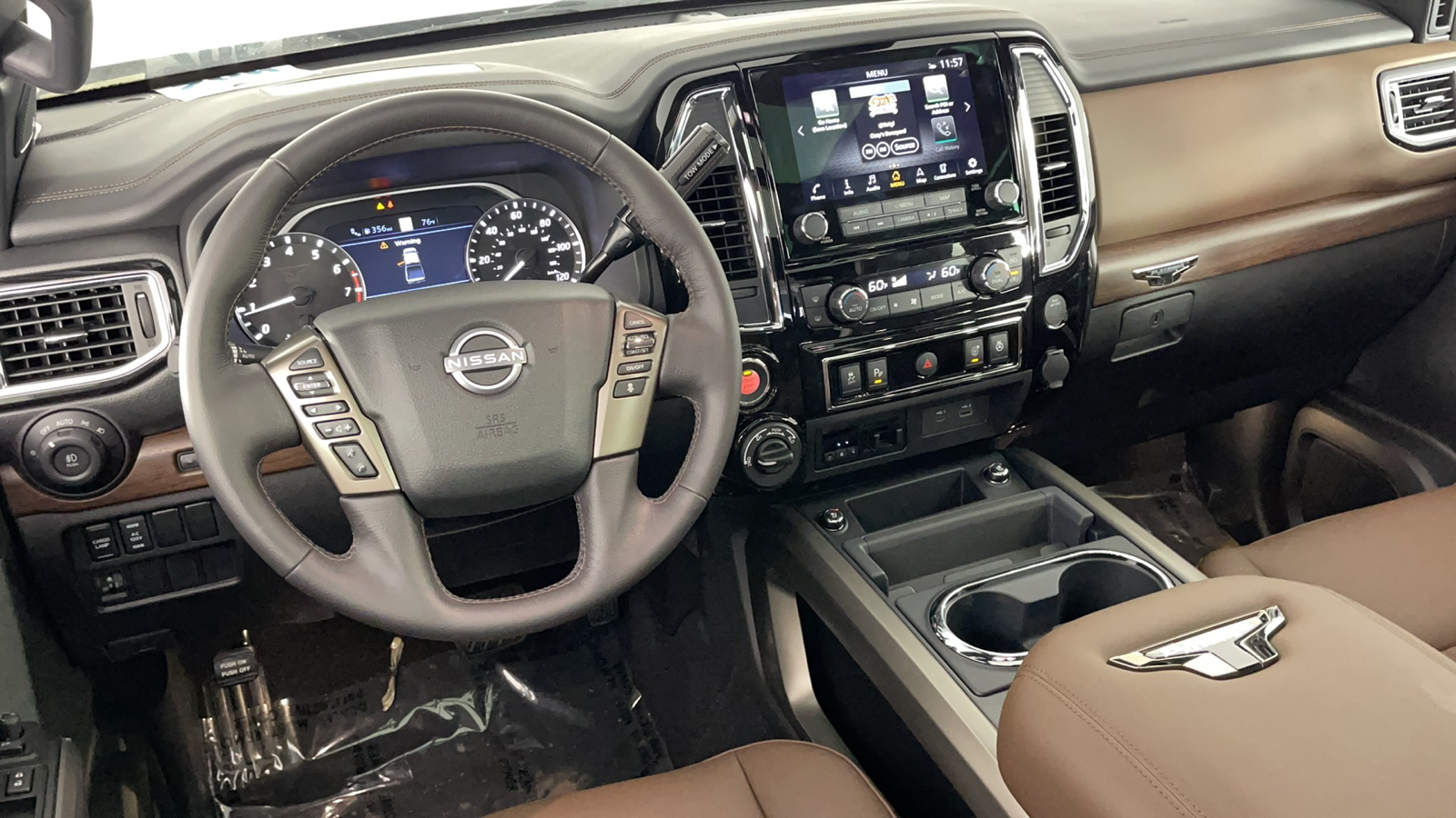 2023 Nissan Titan Platinum Reserve 14