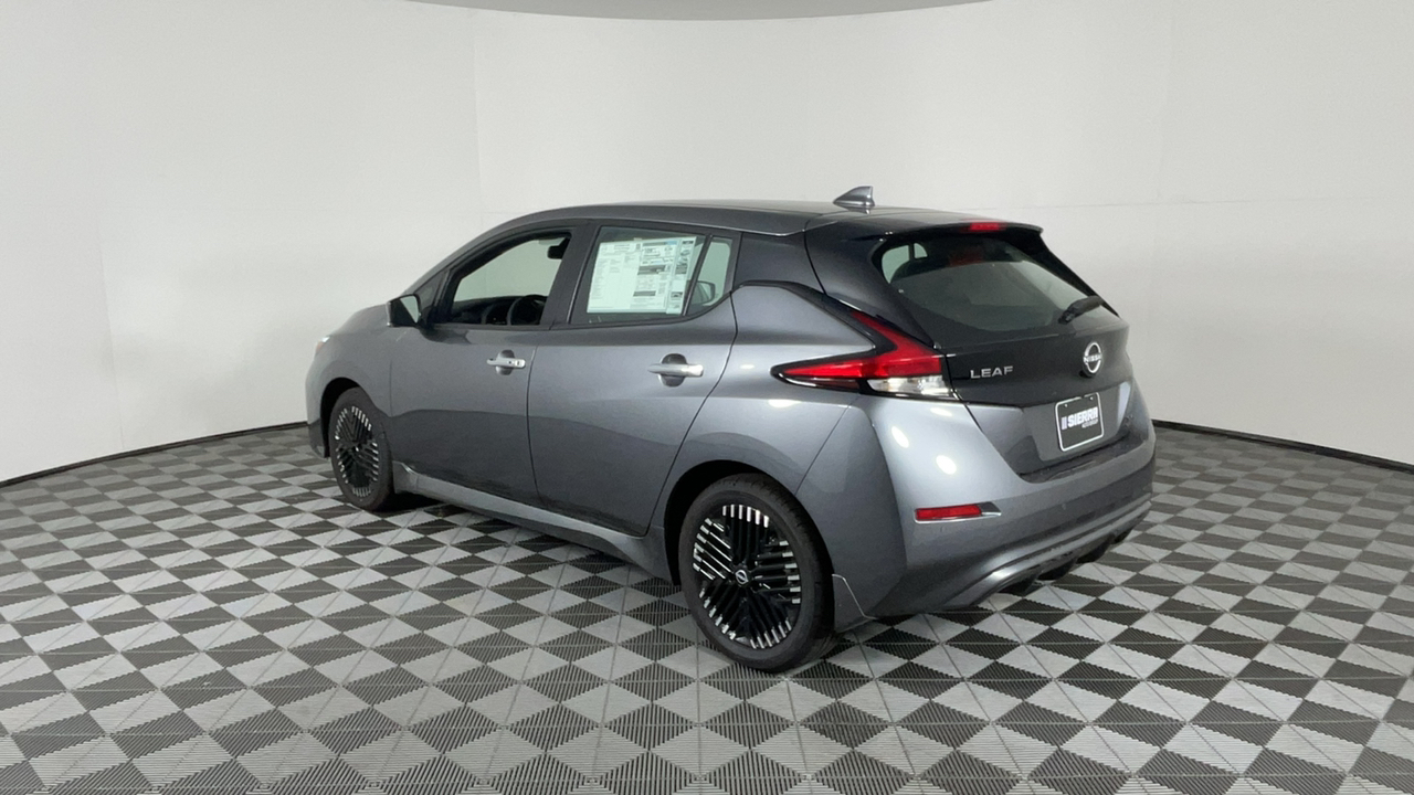 2023 Nissan Leaf SV Plus 6