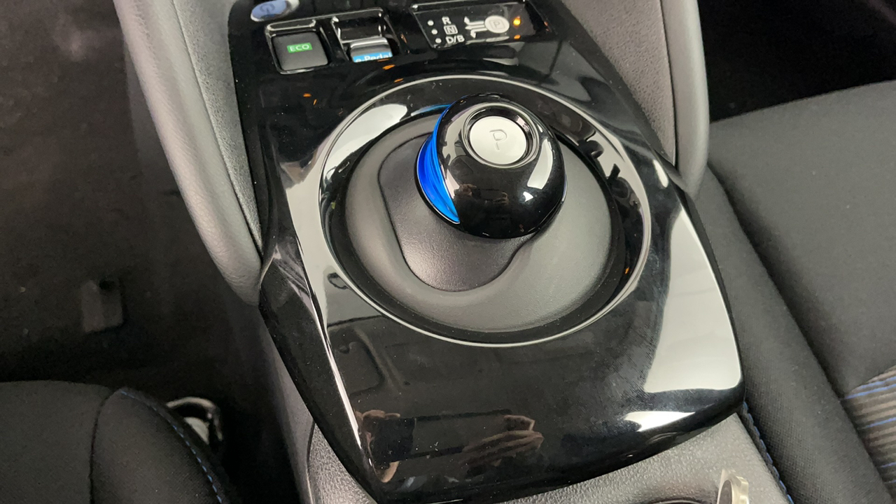 2023 Nissan Leaf SV Plus 14