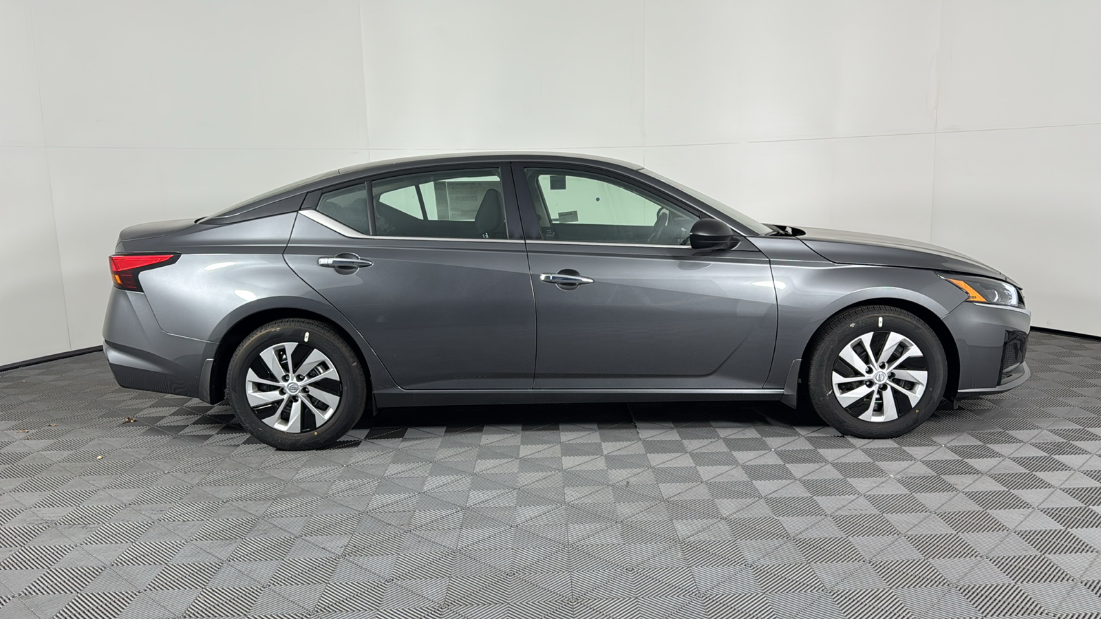 2024 Nissan Altima 2.5 S 2