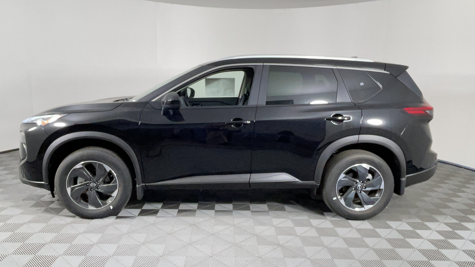 2024 Nissan Rogue SV 7