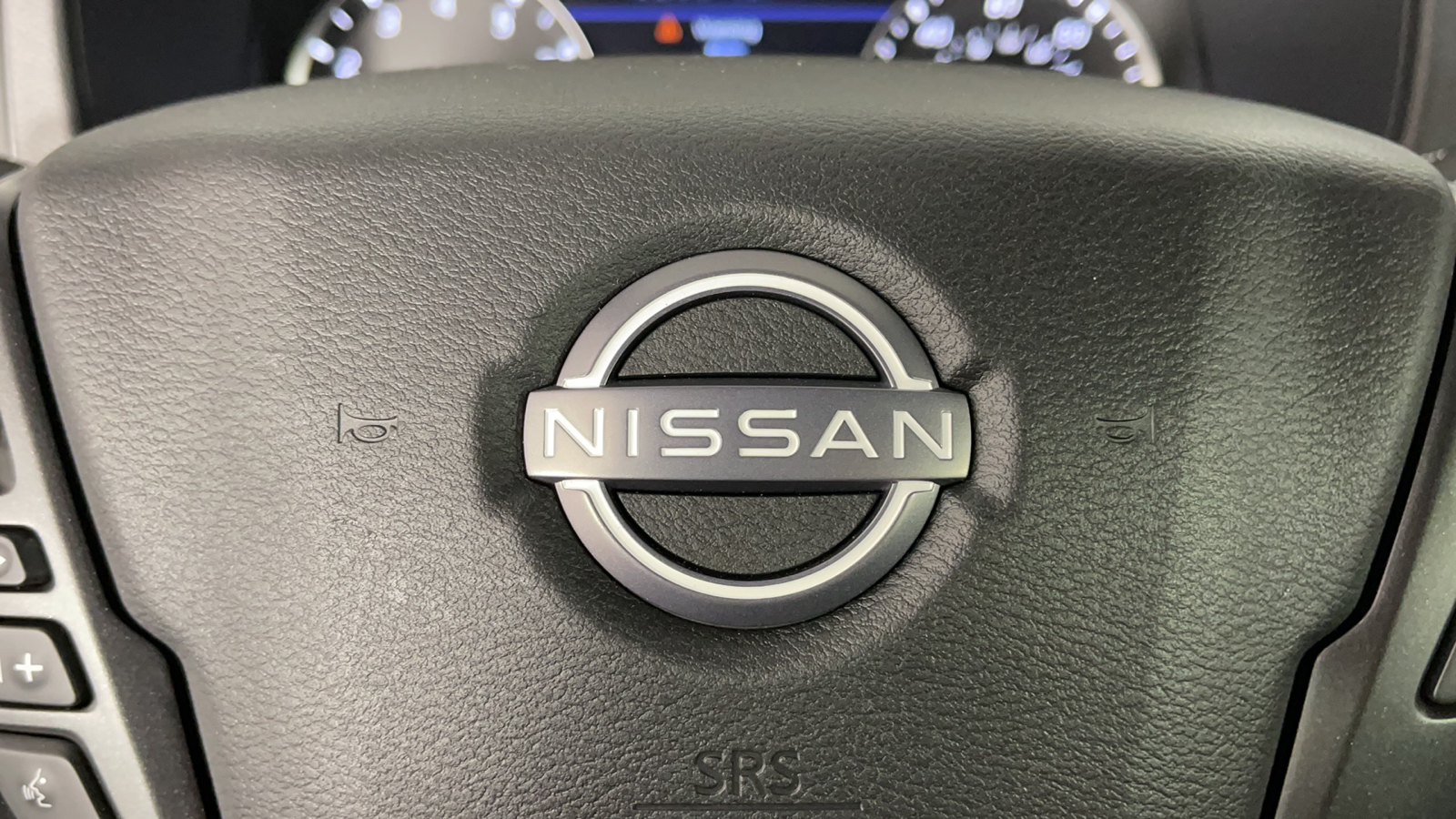 2024 Nissan Frontier SV 25