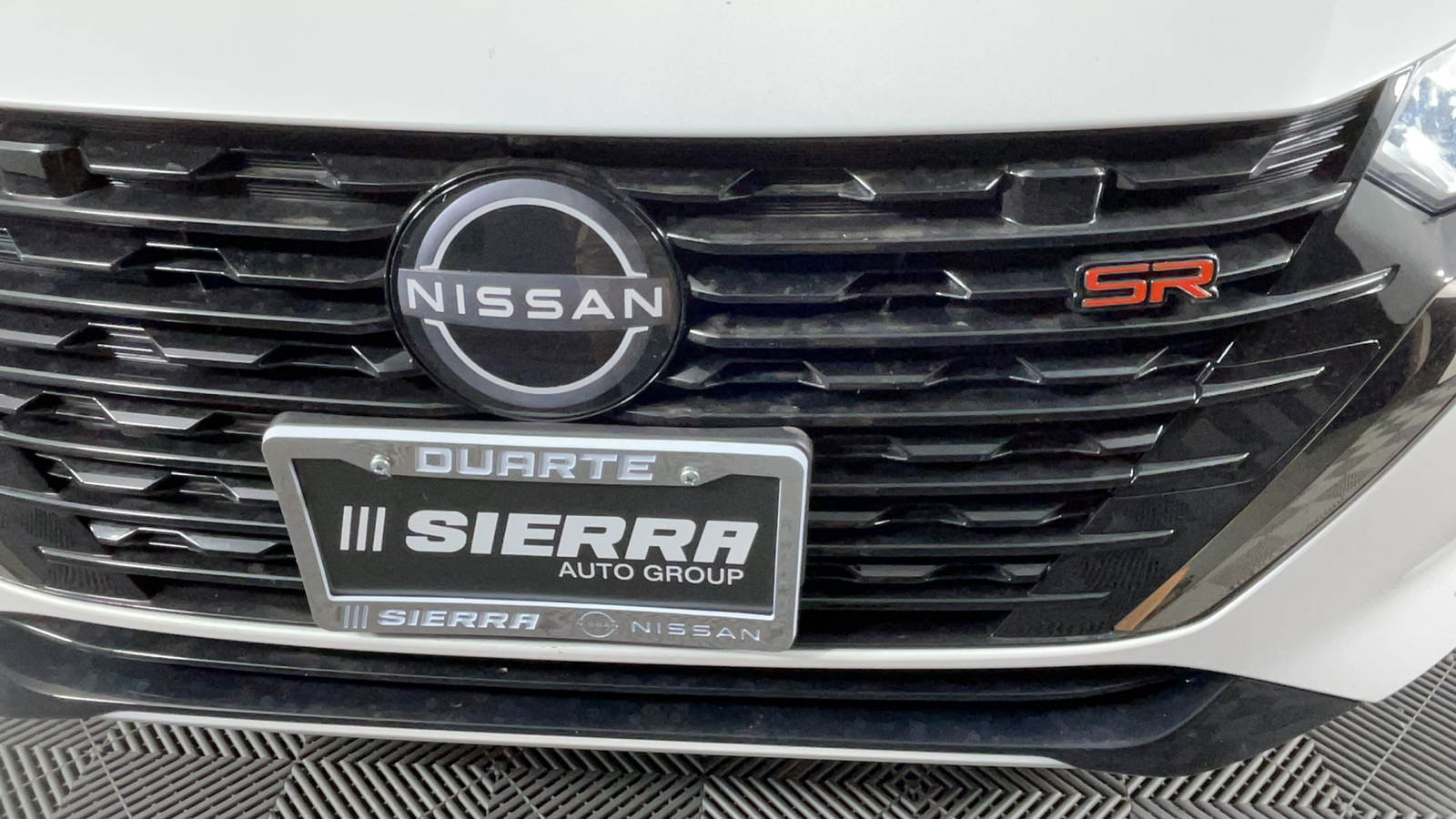 2024 Nissan Sentra SR 10