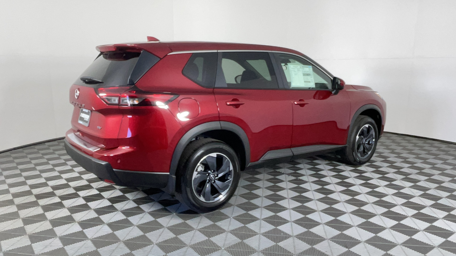 2024 Nissan Rogue SV 4