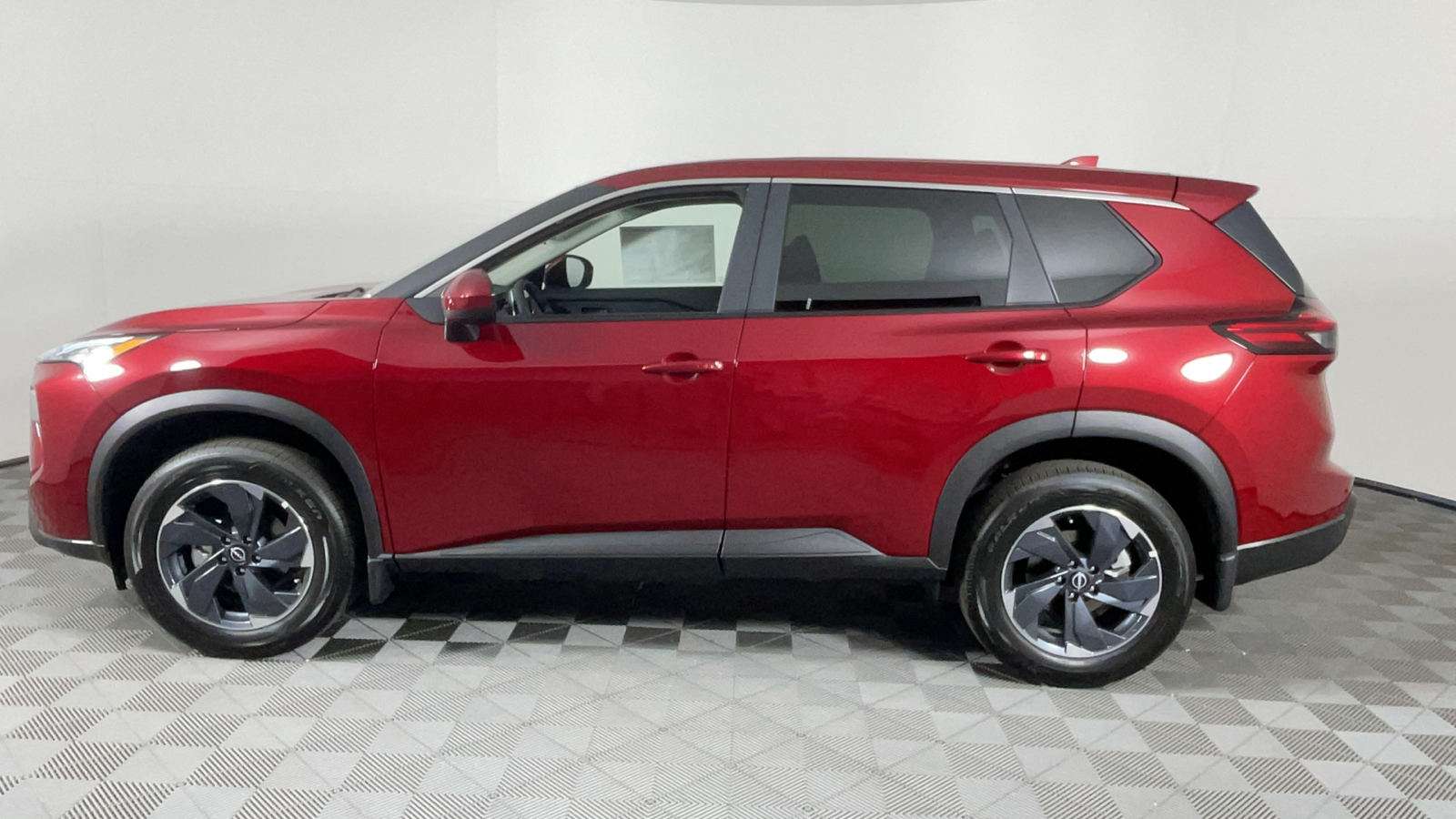 2024 Nissan Rogue SV 7