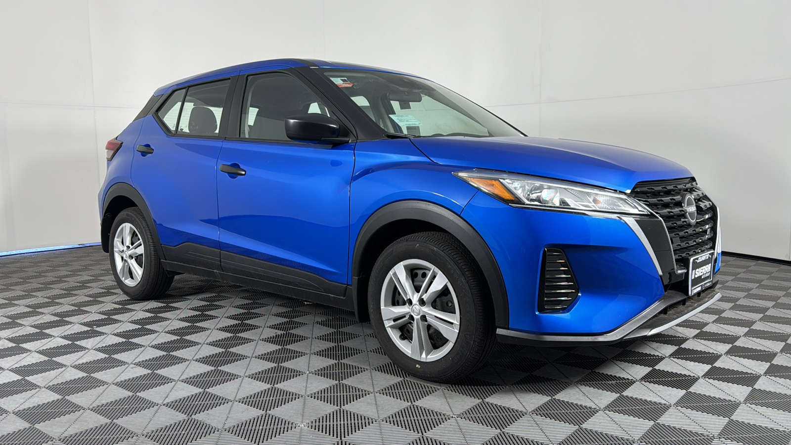 2024 Nissan Kicks S 1