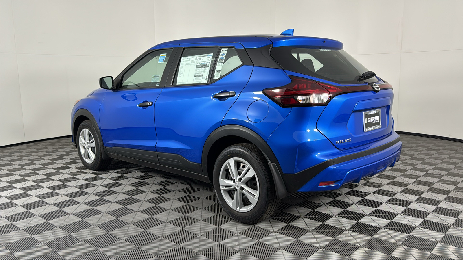 2024 Nissan Kicks S 5