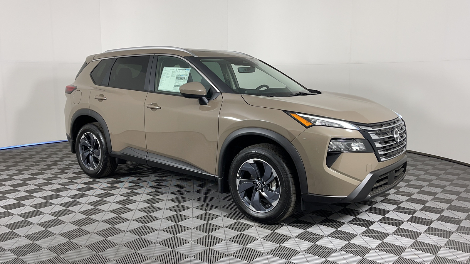 2024 Nissan Rogue SV 2