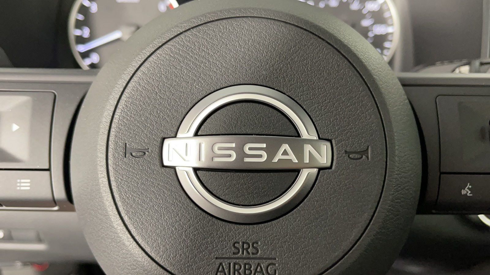 2024 Nissan Rogue SV 26