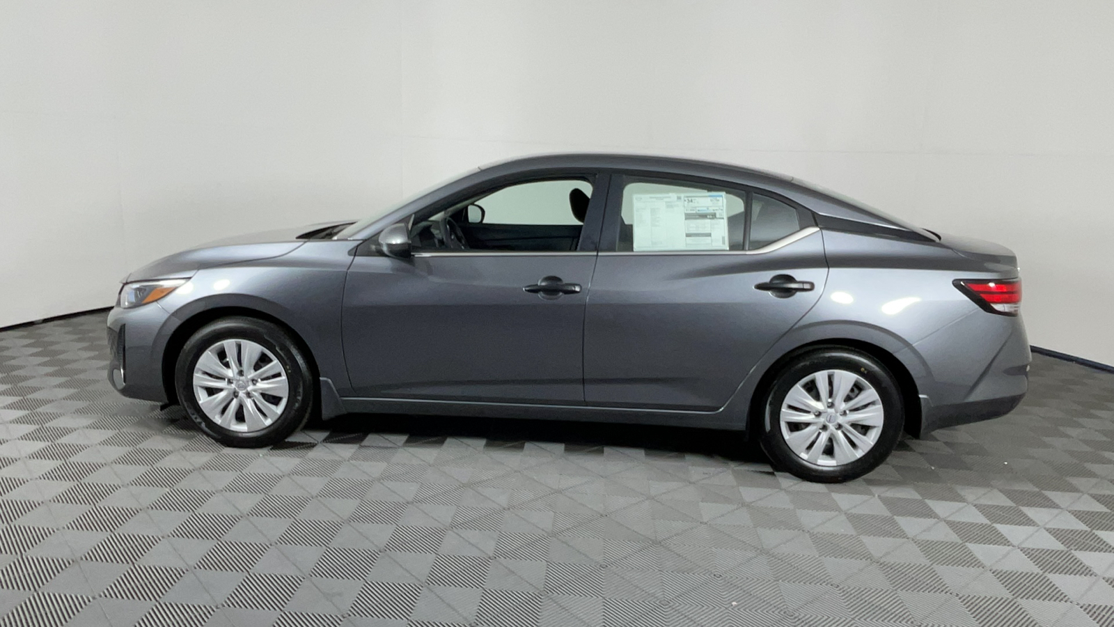 2024 Nissan Sentra S 7