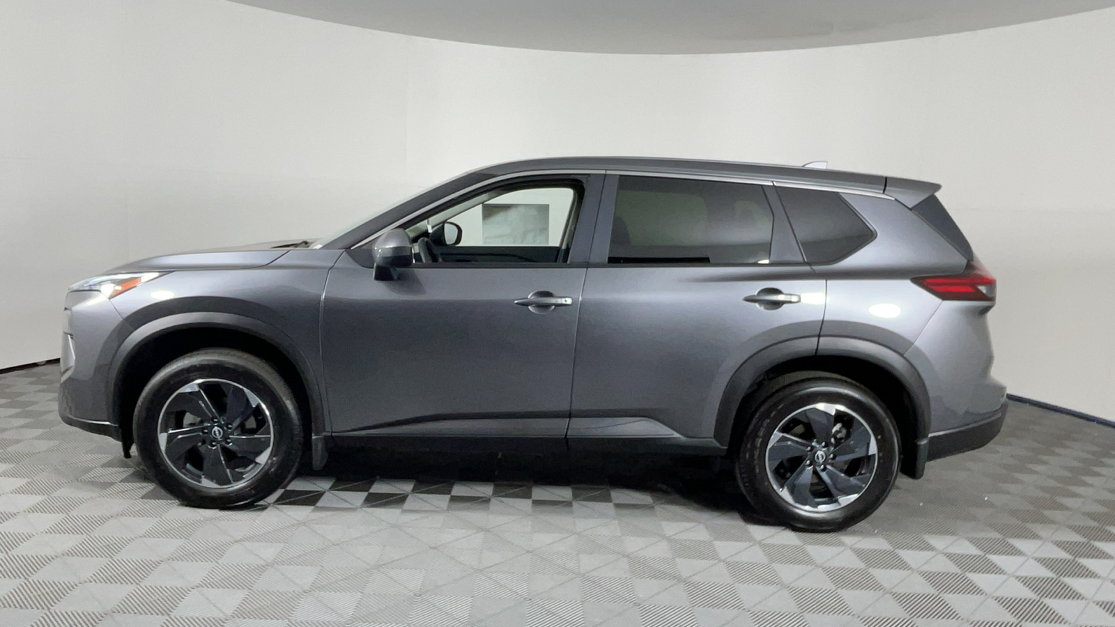 2024 Nissan Rogue SV 7