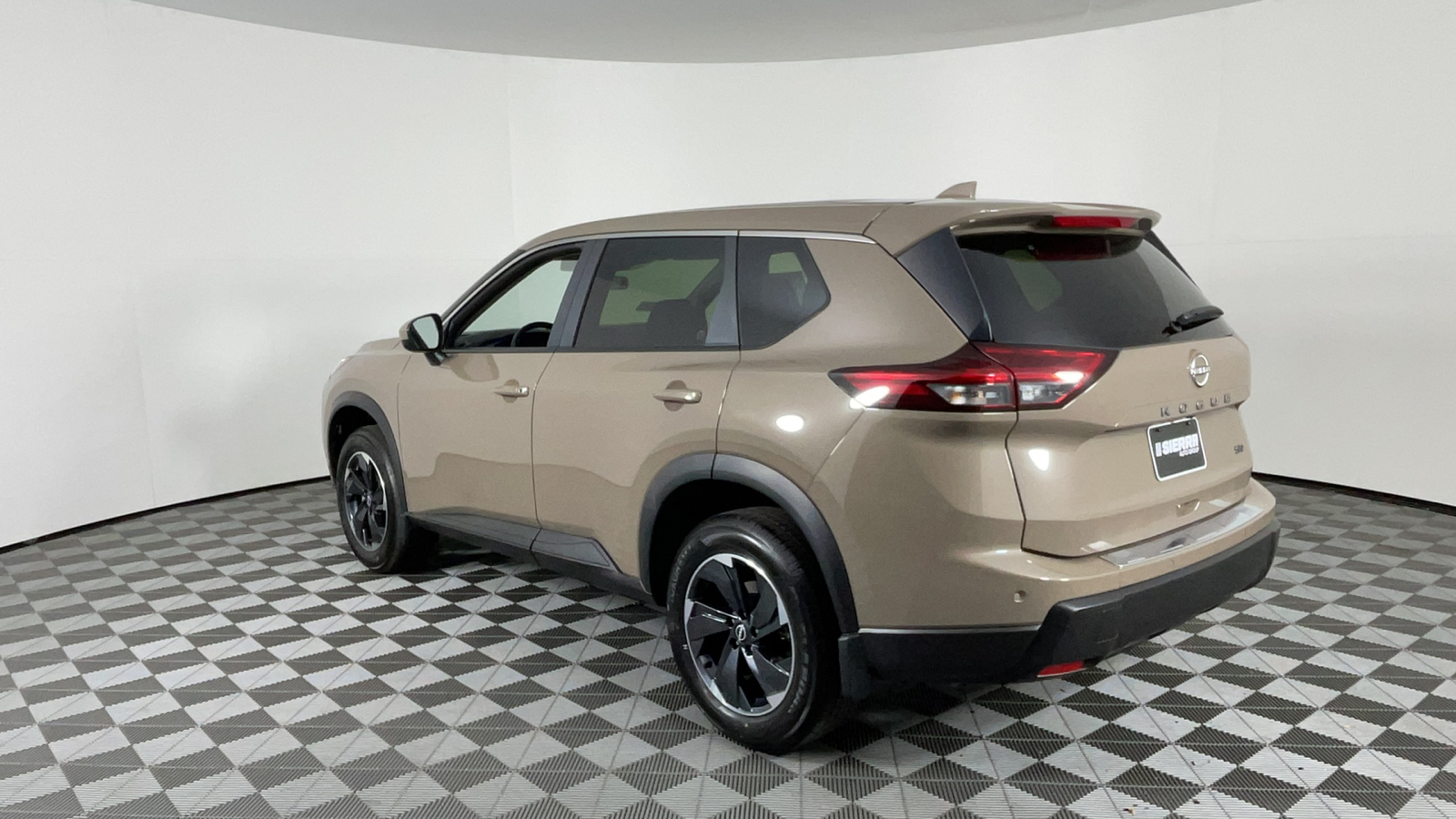 2024 Nissan Rogue SV 6