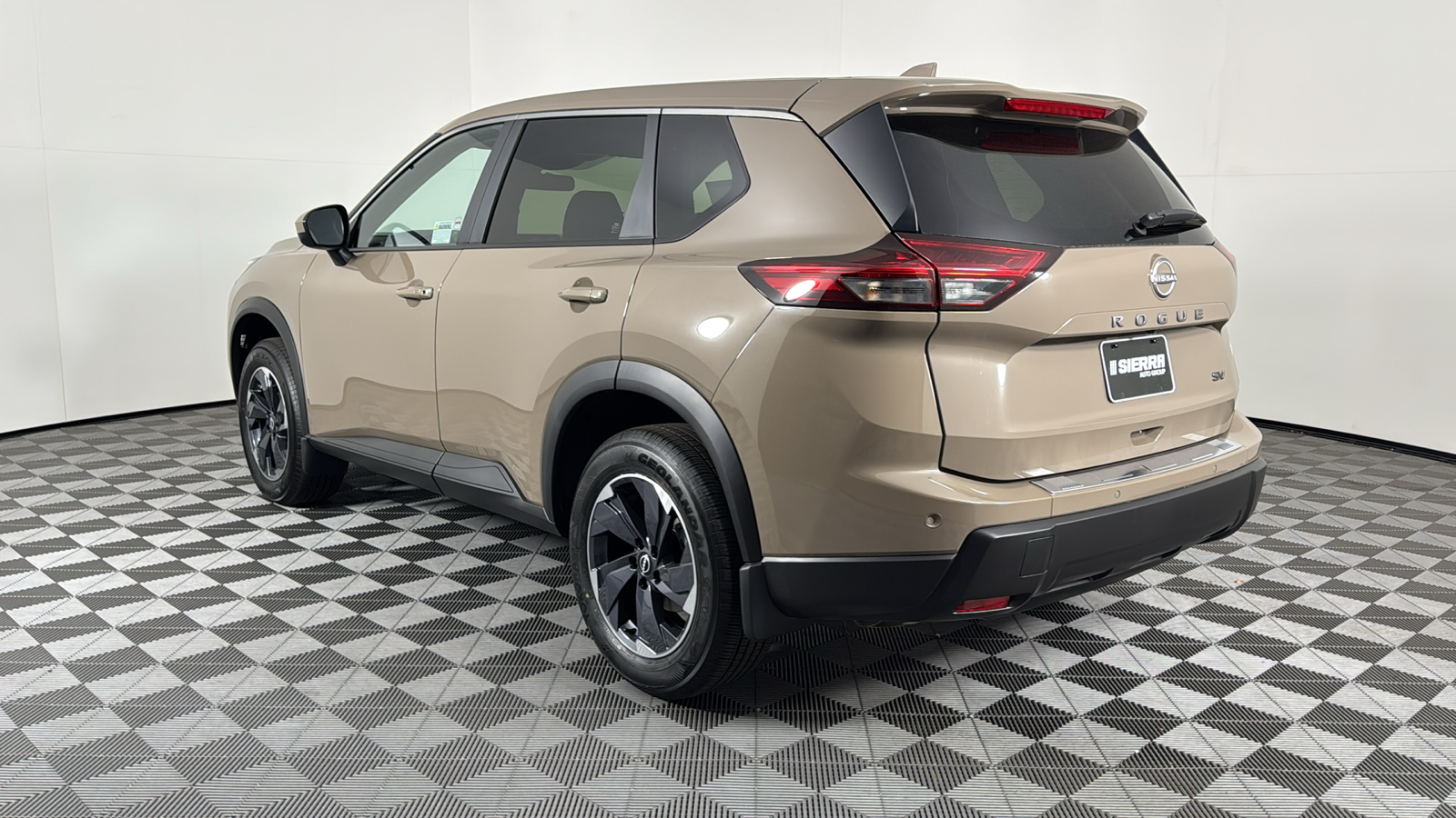 2024 Nissan Rogue SV 5