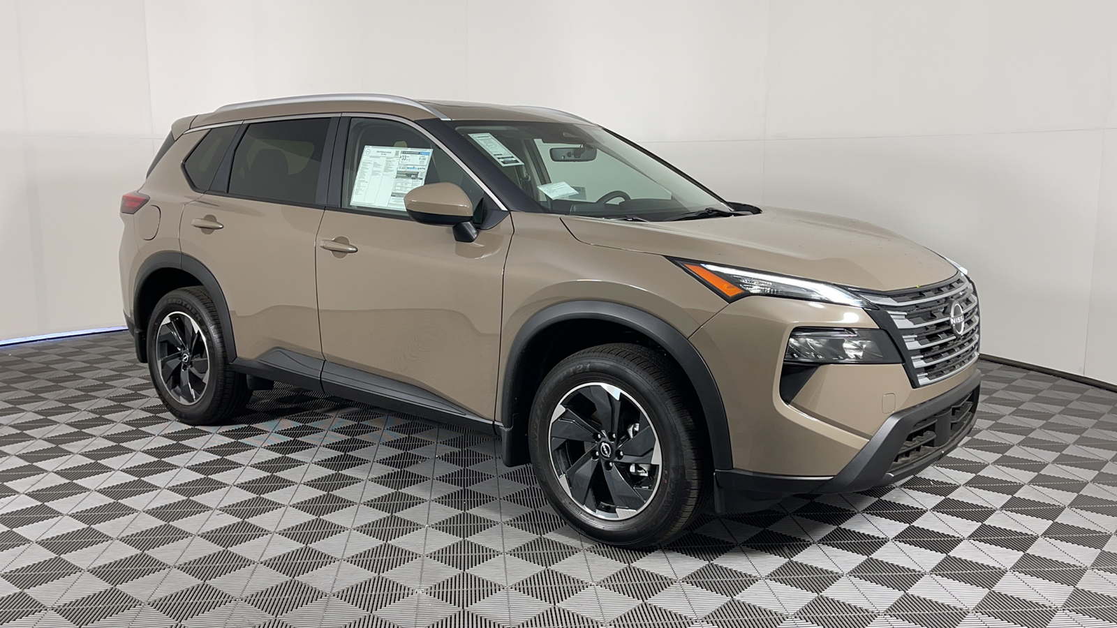 2024 Nissan Rogue SV 1