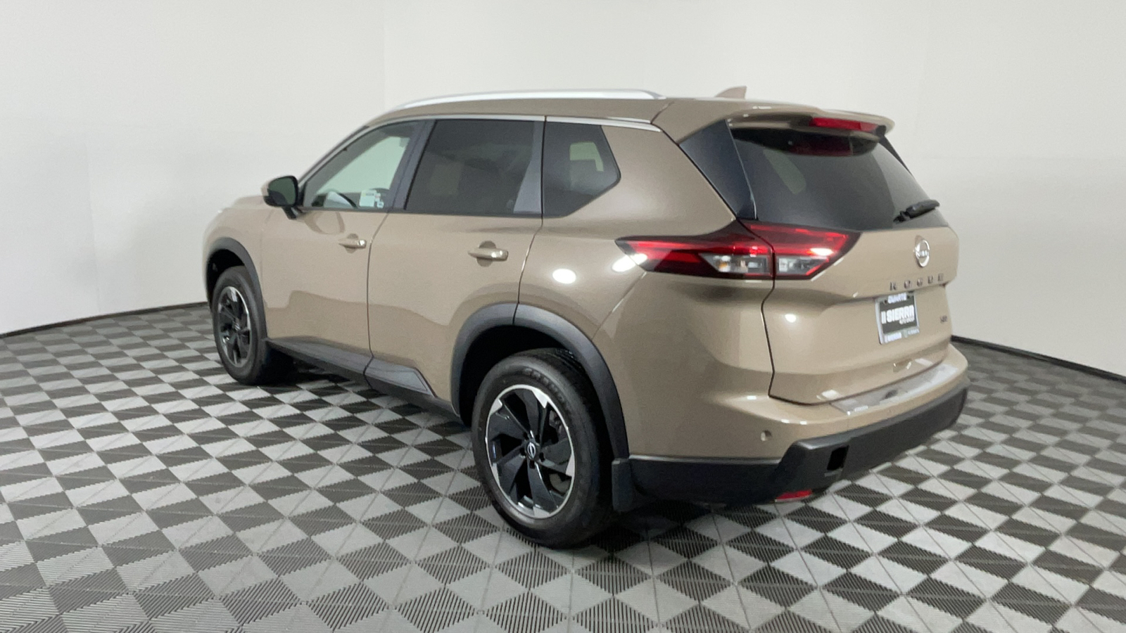 2024 Nissan Rogue SV 6