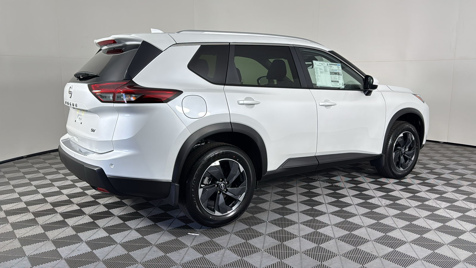 2024 Nissan Rogue SV 3