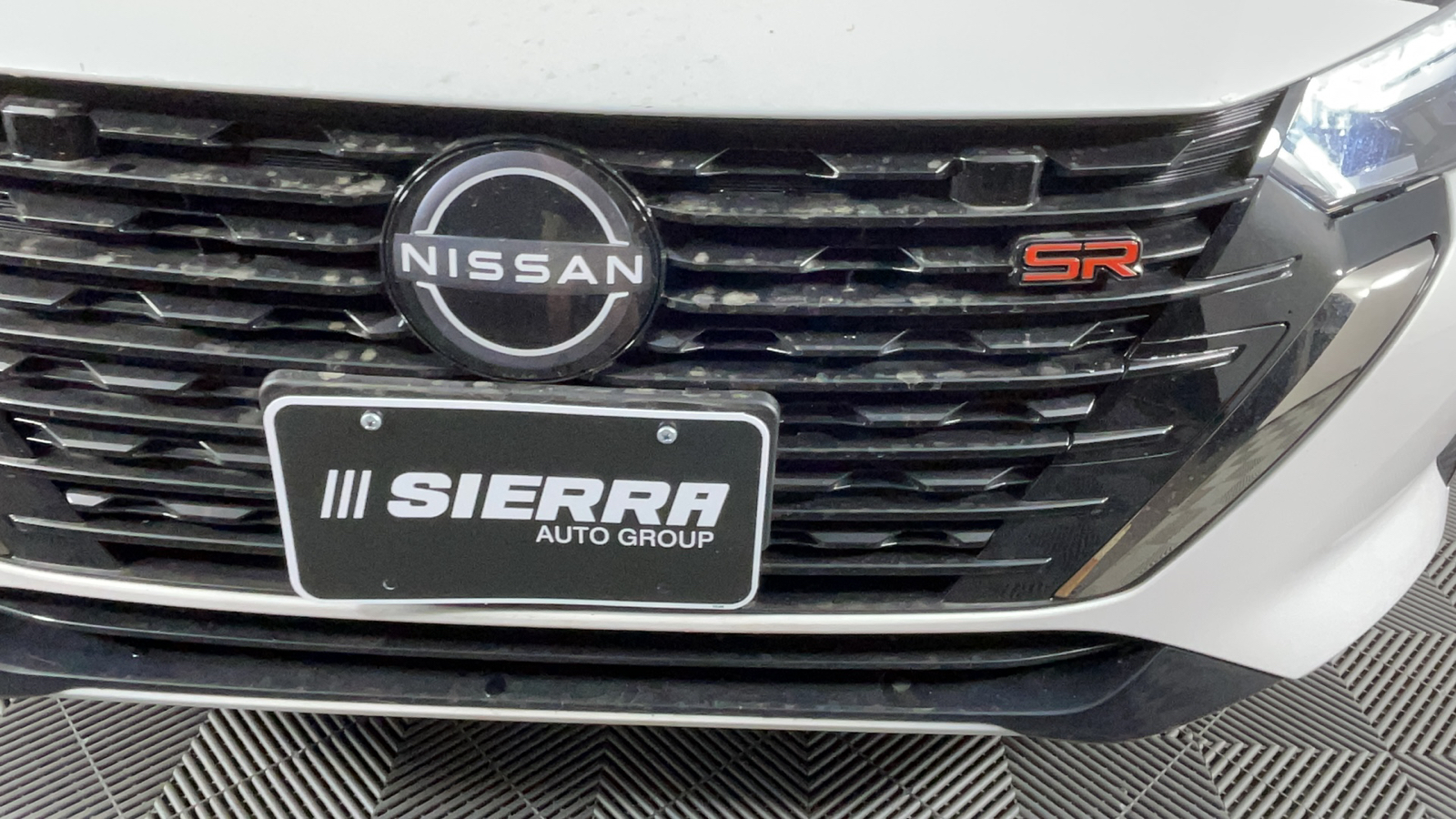 2024 Nissan Sentra SR 10