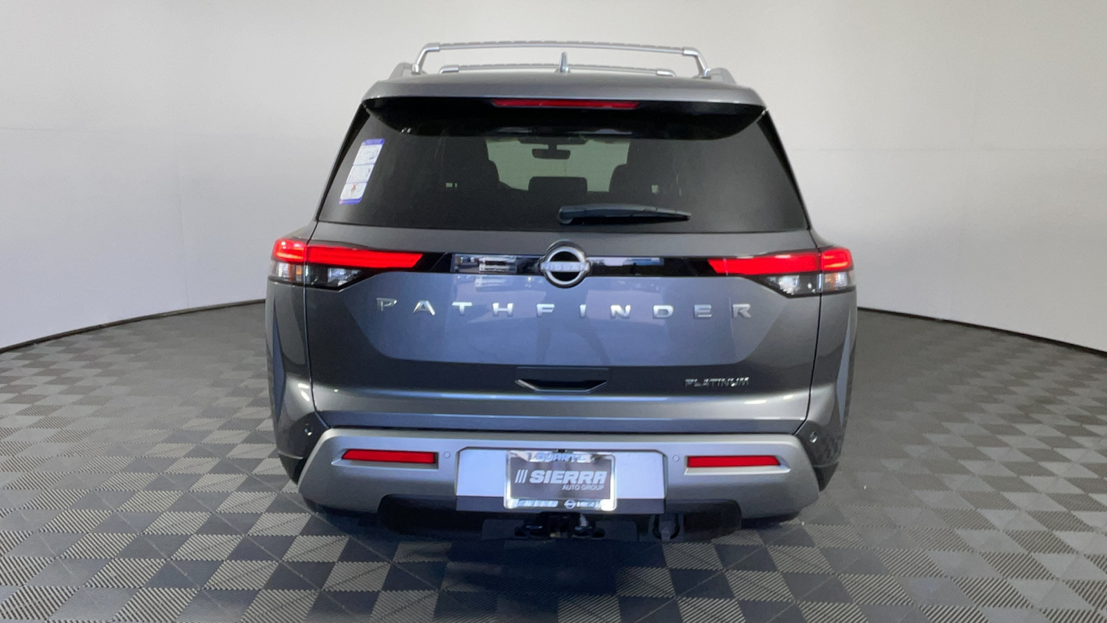 2024 Nissan Pathfinder Platinum 5