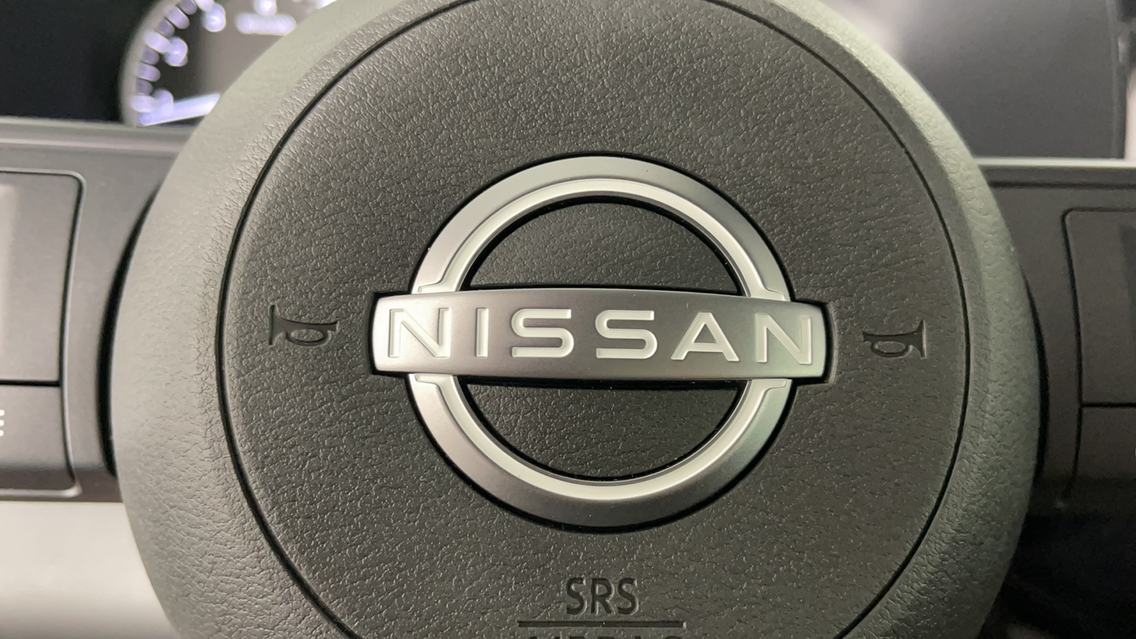 2024 Nissan Pathfinder SV 26