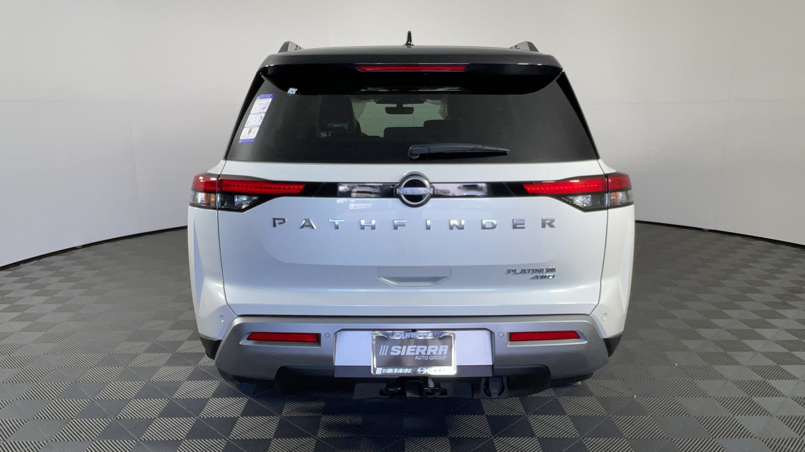 2024 Nissan Pathfinder Platinum 5