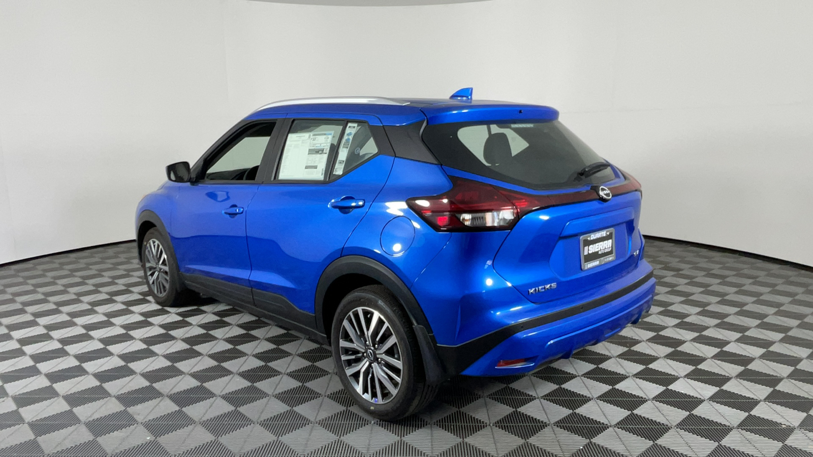 2024 Nissan Kicks SV 6