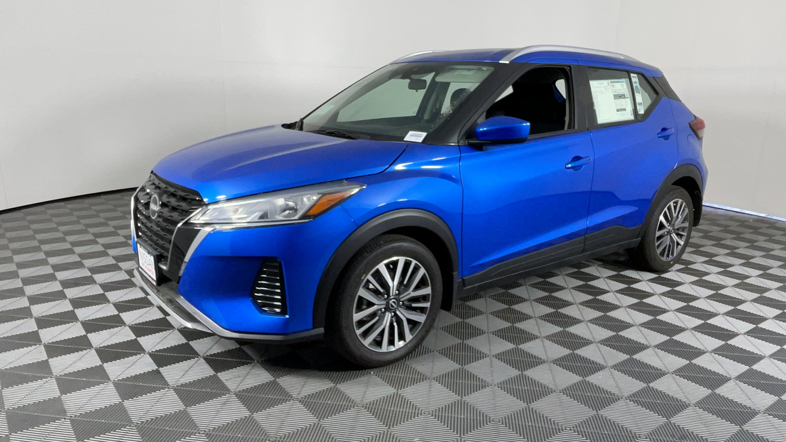 2024 Nissan Kicks SV 8