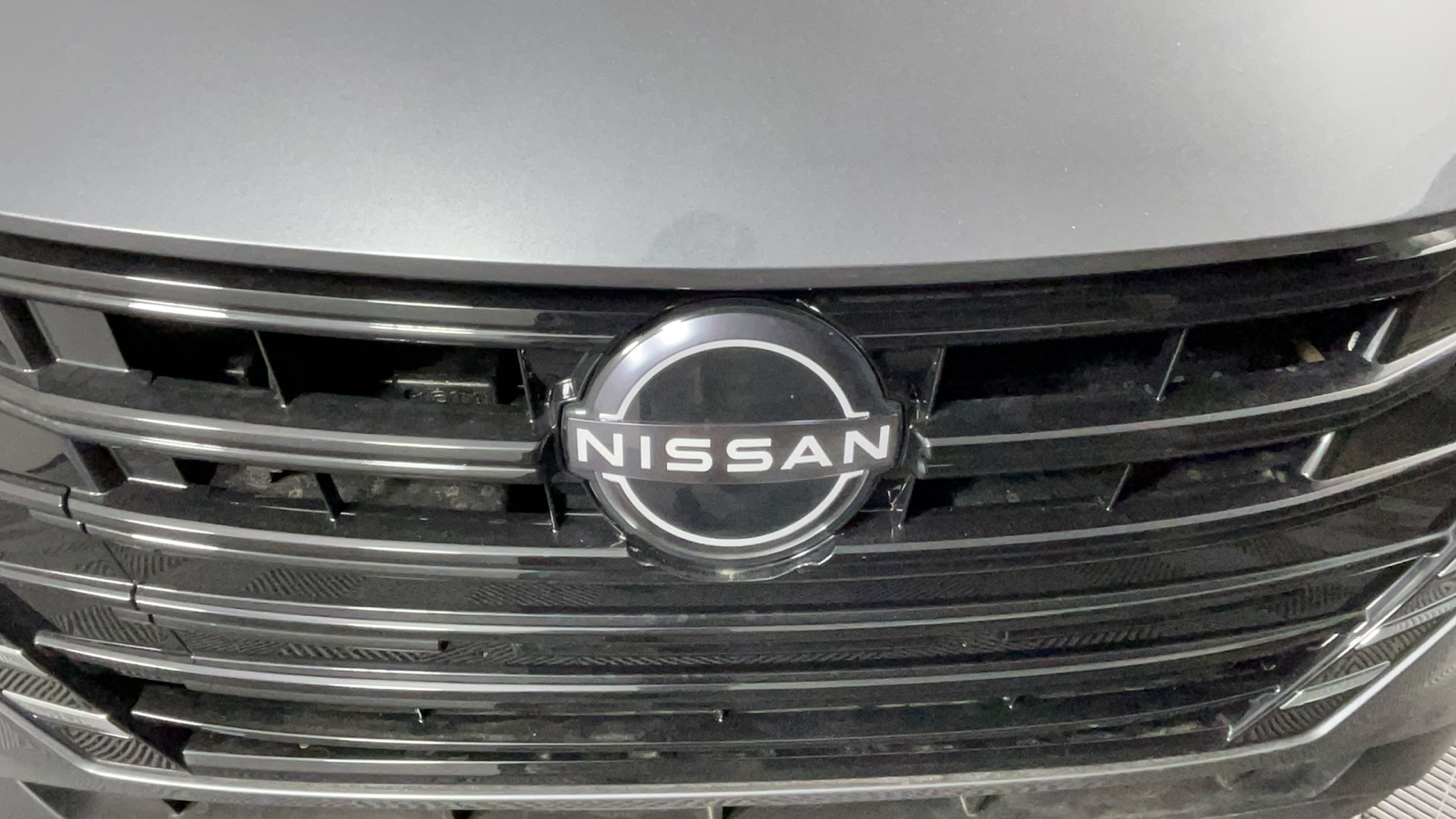 2024 Nissan Versa 1.6 SV 10