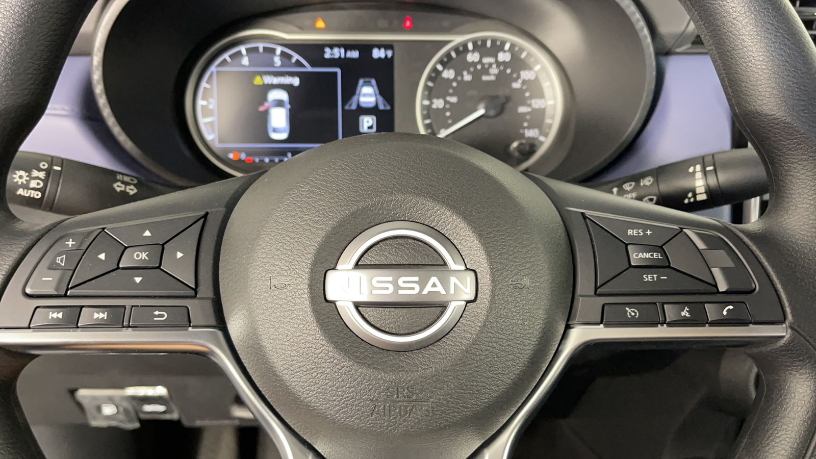 2024 Nissan Versa 1.6 SV 23