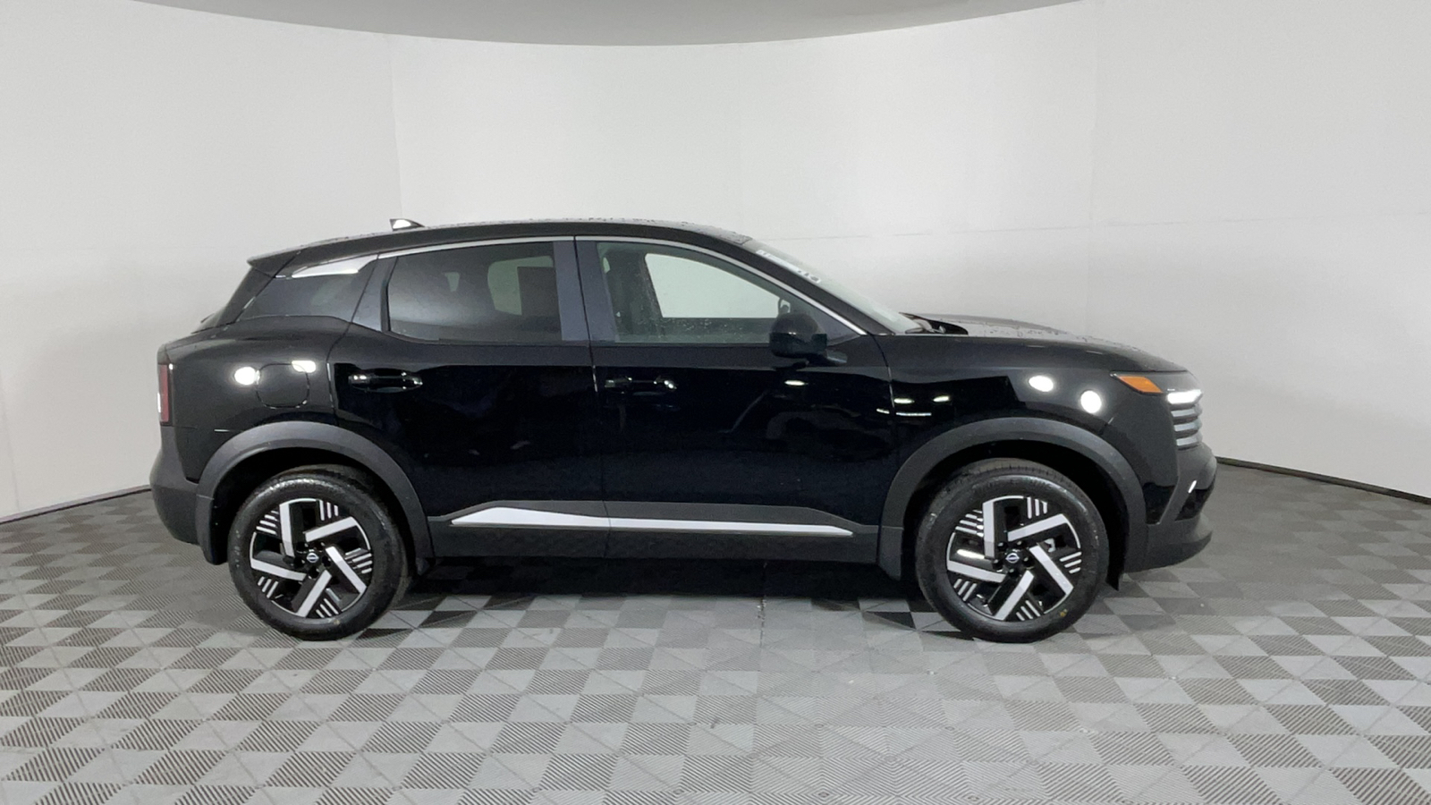 2025 Nissan Kicks SV 3