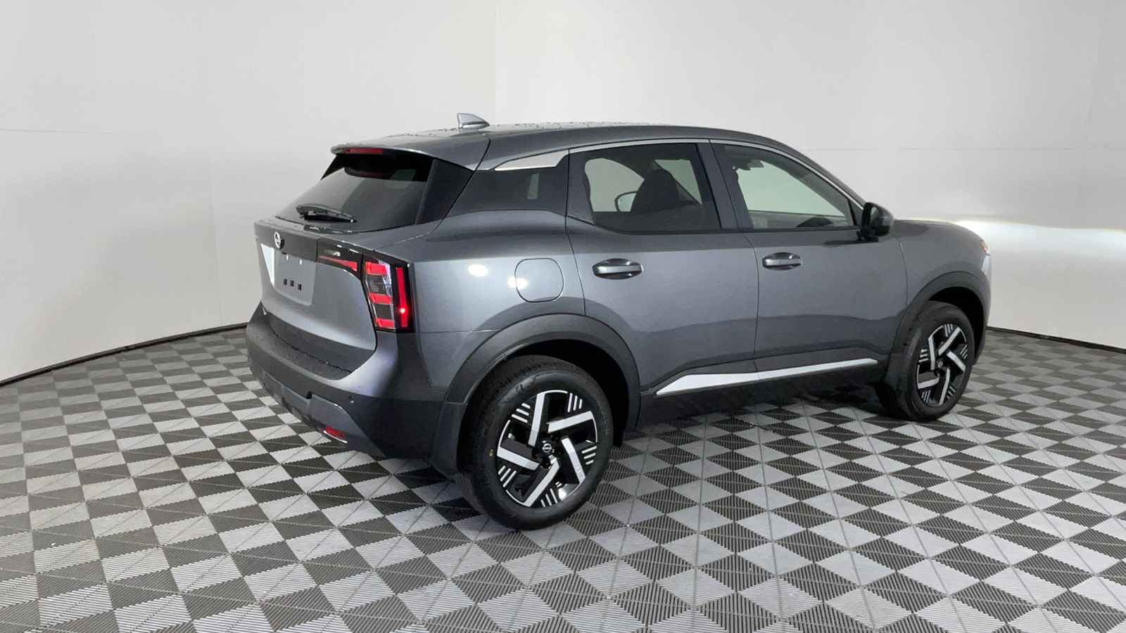 2025 Nissan Kicks SV 4