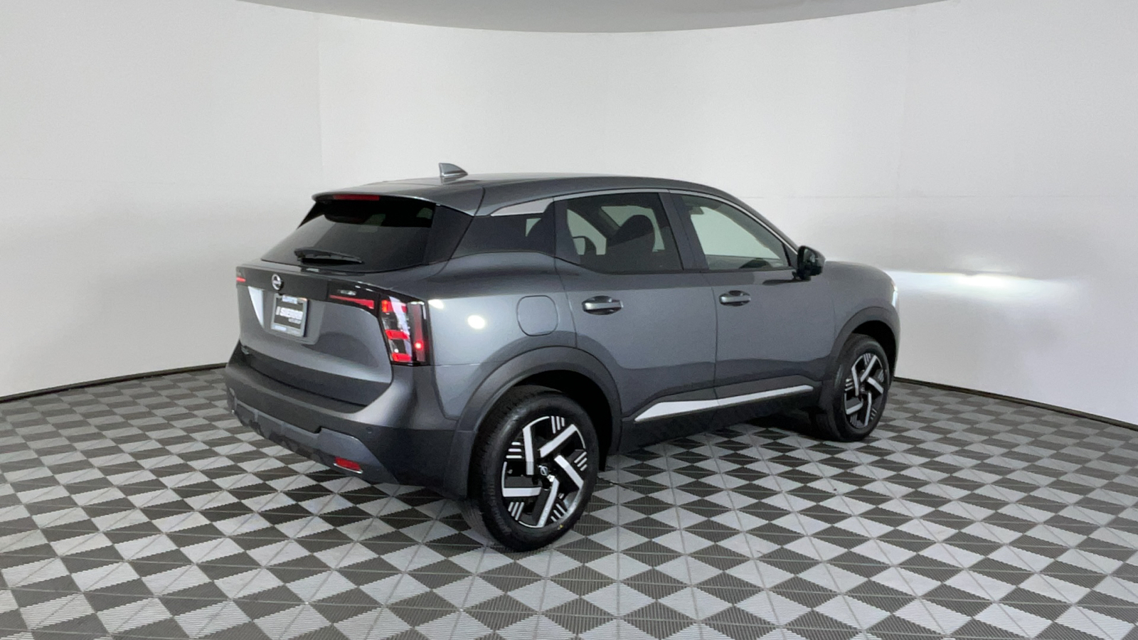 2025 Nissan Kicks SV 4