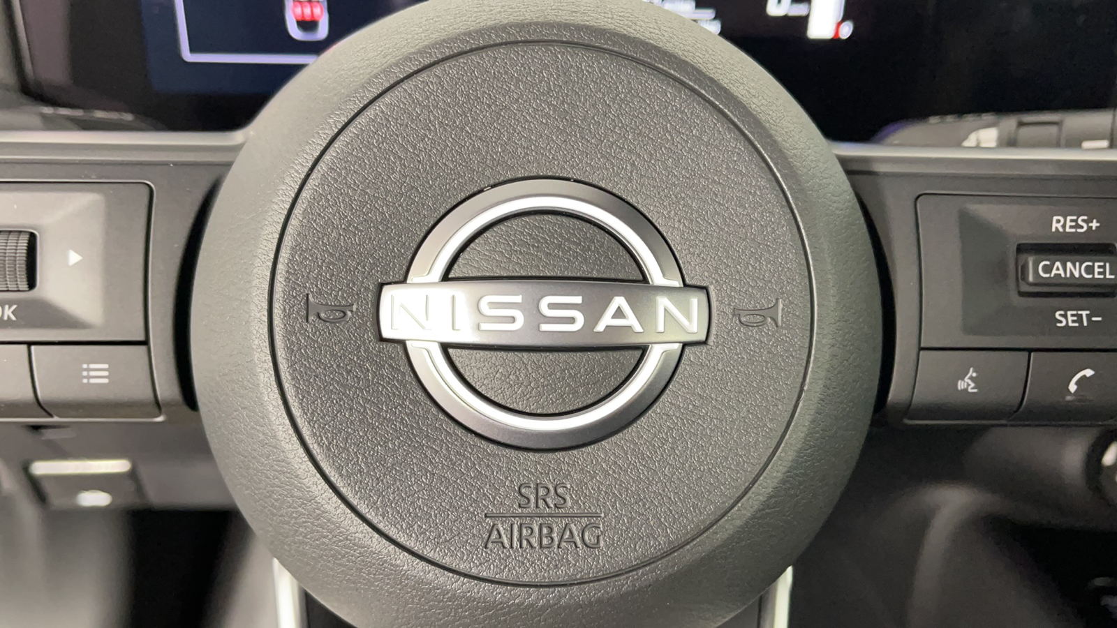 2025 Nissan Kicks SV 24