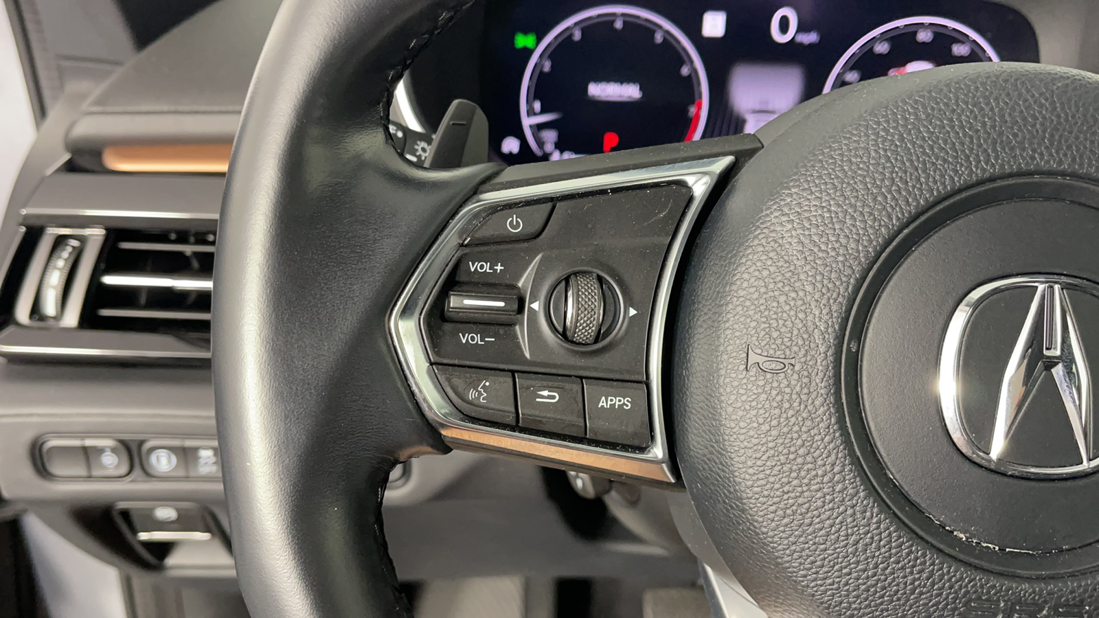 2022 Acura MDX Technology 26