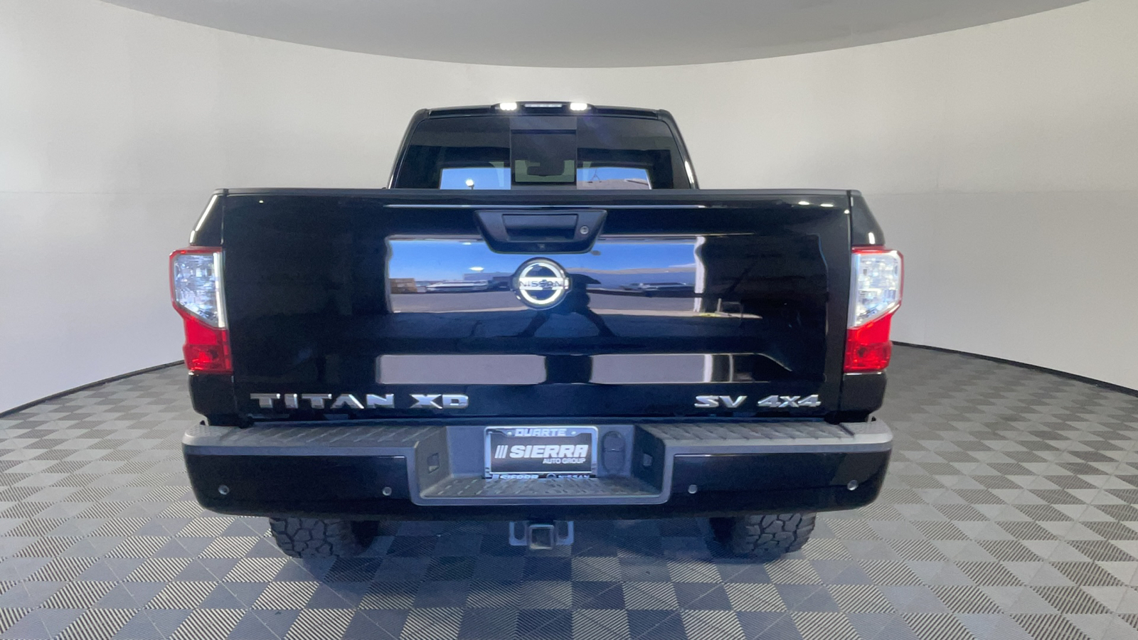 2020 Nissan Titan XD SV 5