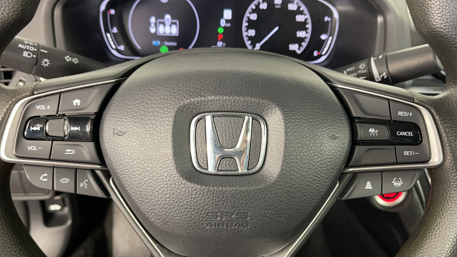 2022 Honda Accord LX 24