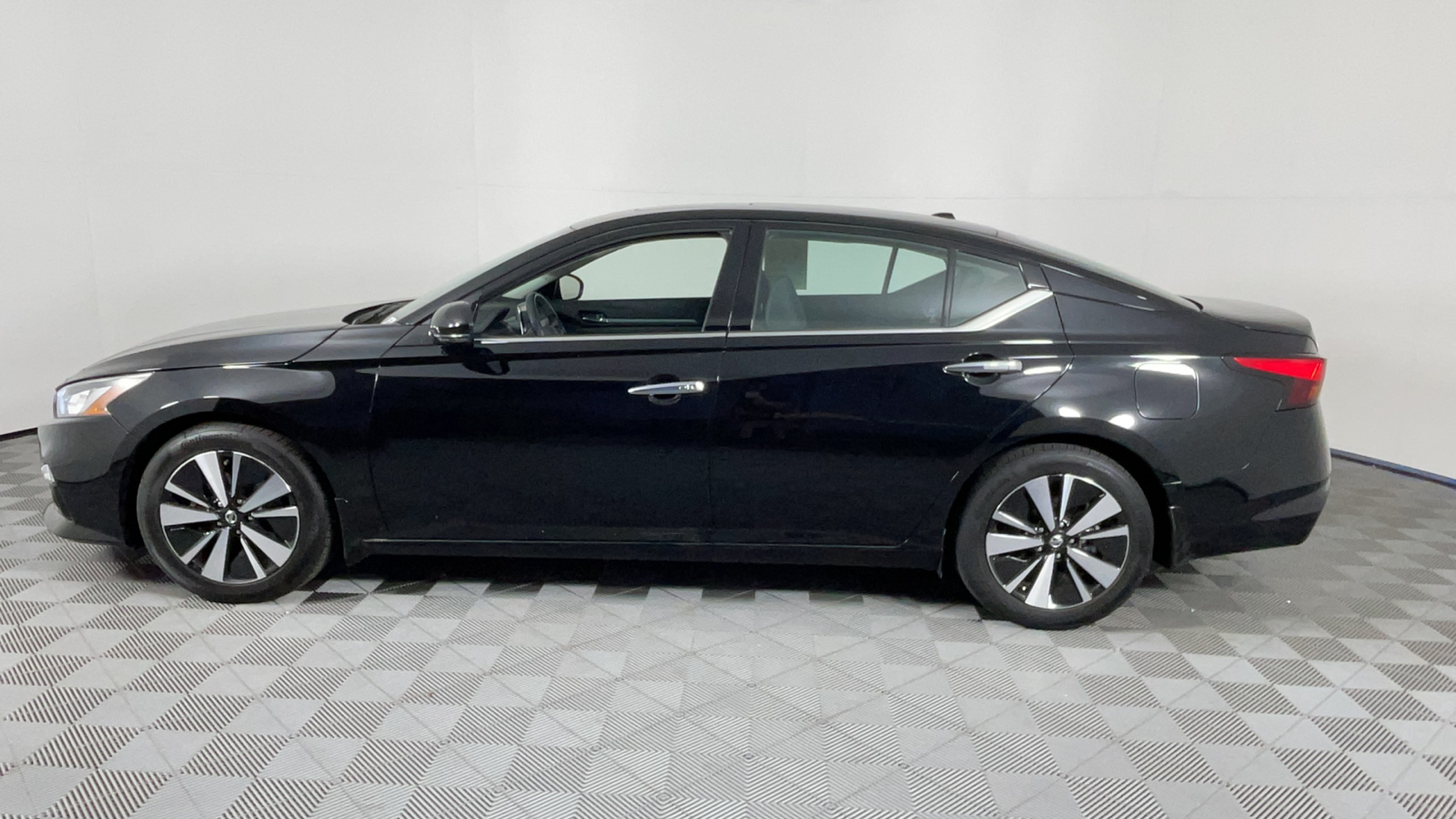 2021 Nissan Altima 2.5 SL 7