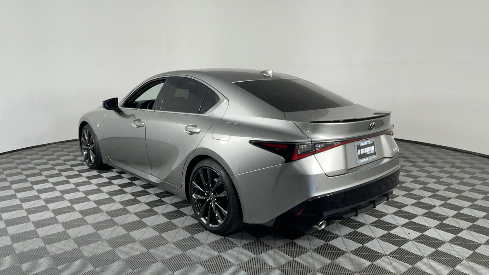 2023 Lexus IS 350 F SPORT 6