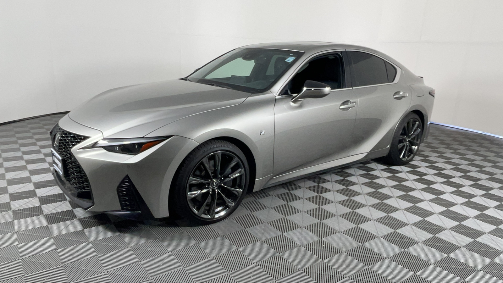 2023 Lexus IS 350 F SPORT 8