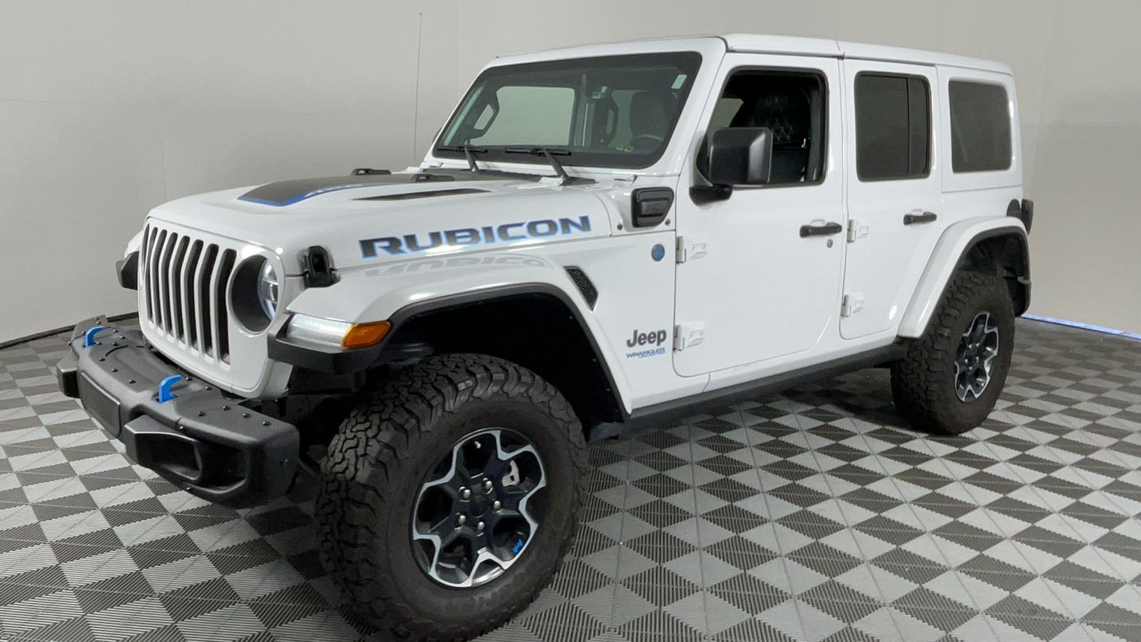 2022 Jeep Wrangler Unlimited Rubicon 4xe 8