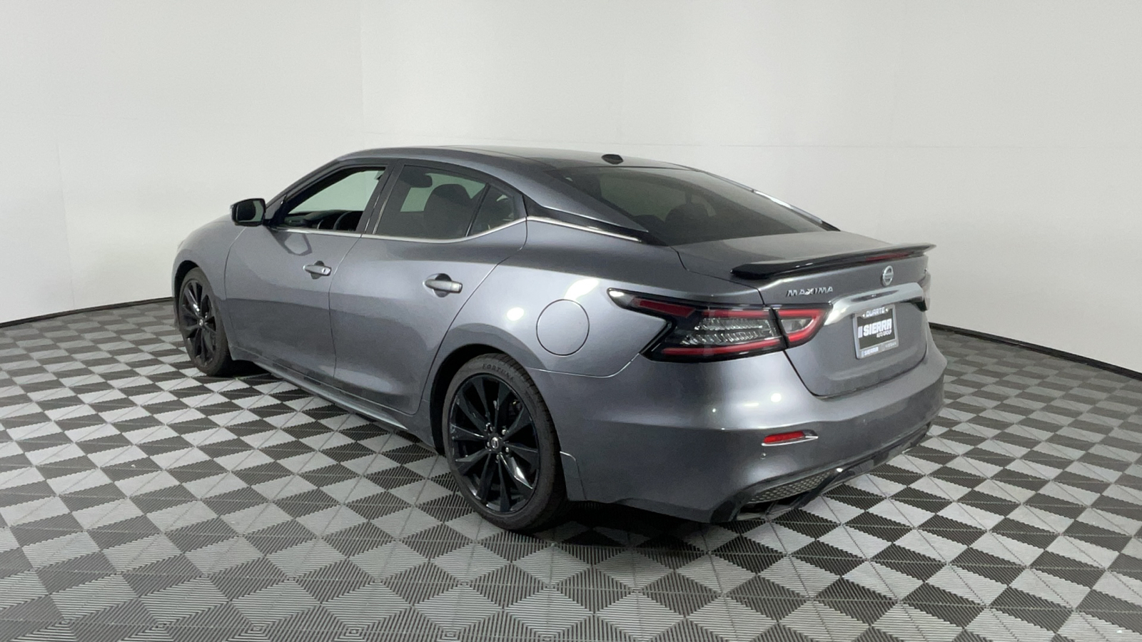 2020 Nissan Maxima SR 6