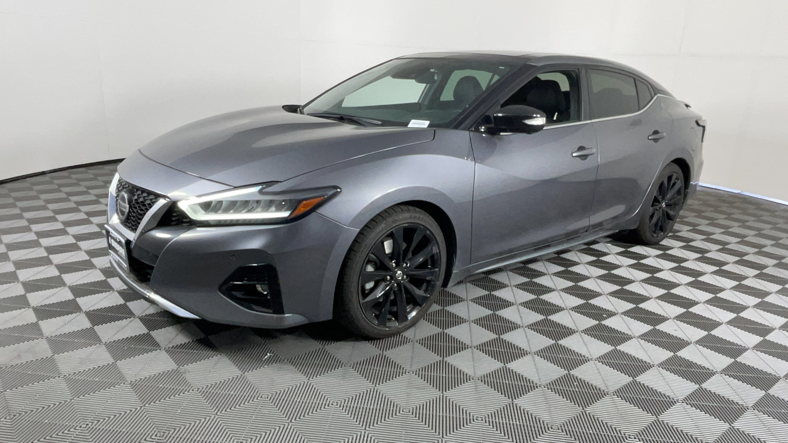 2020 Nissan Maxima SR 8