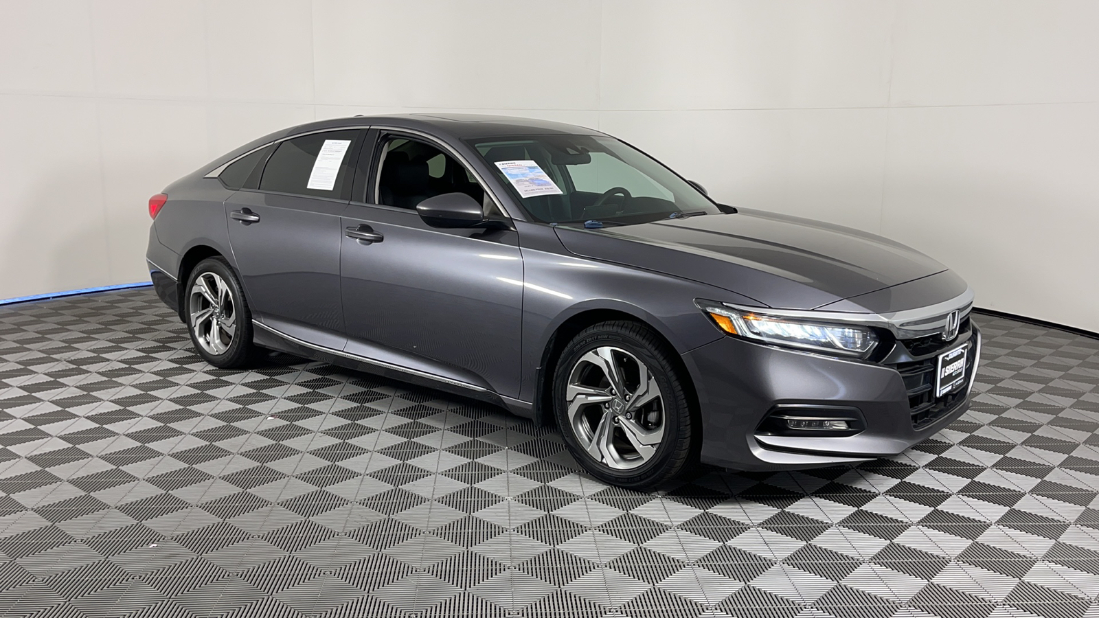 2018 Honda Accord EX 2