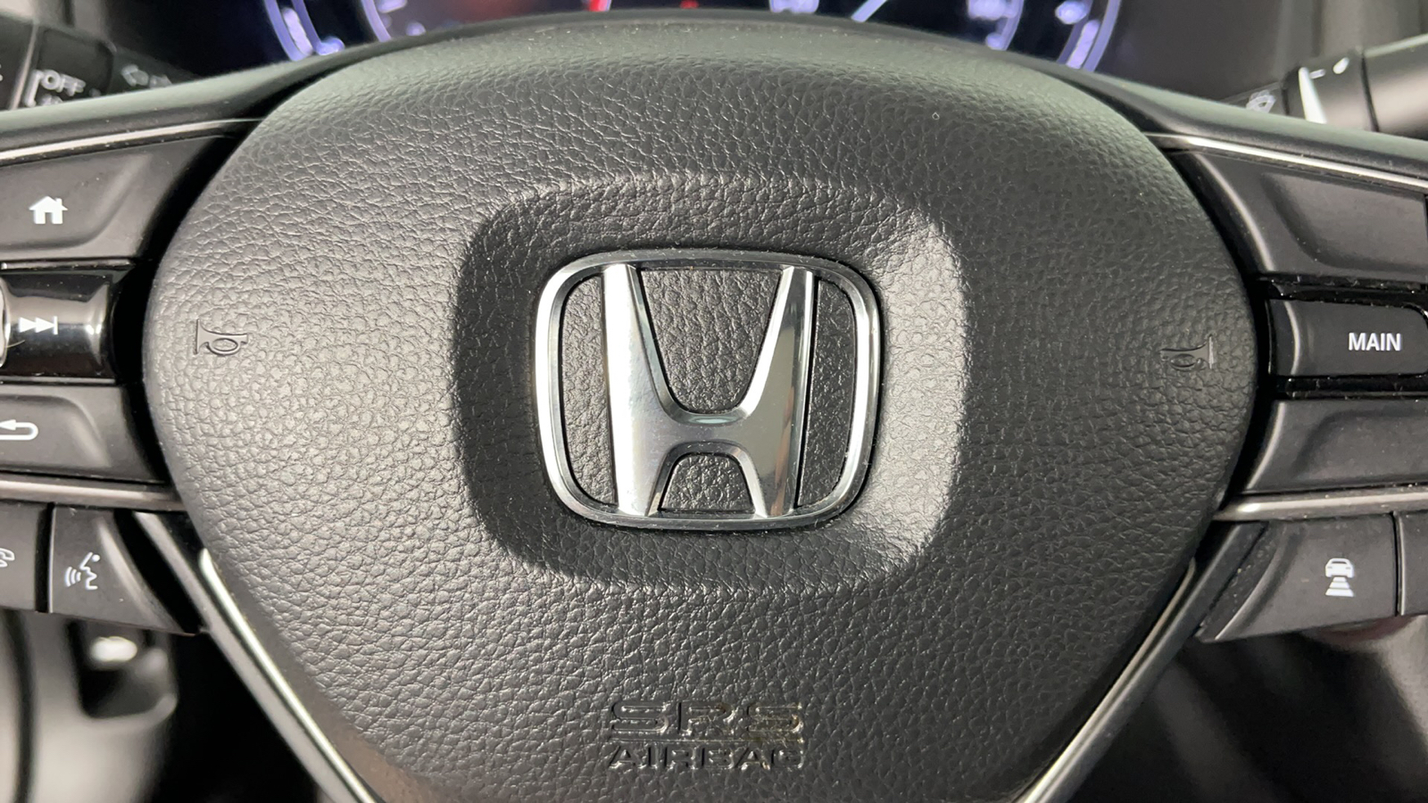 2018 Honda Accord EX 24