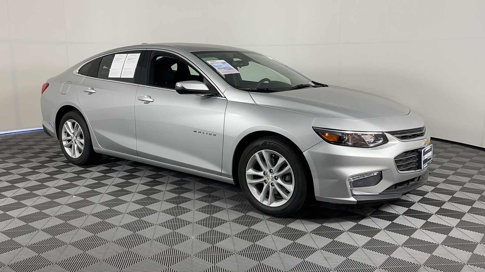 2018 Chevrolet Malibu LT 1